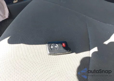 2011 Toyota Prius Two z USA, uszkodzony, nr VIN JTDKN3DU4B0286365